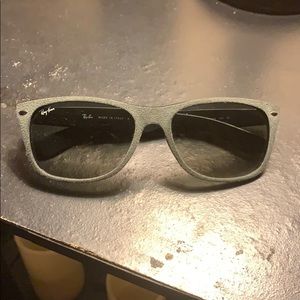 RayBan